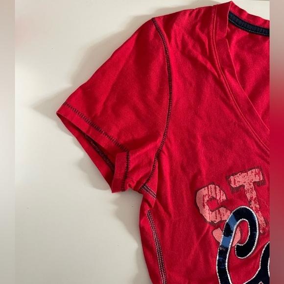 St. Louis Cardinals MLB Genuine Merchandise Women’s V-Neck Red T-shirt Small - Picture 8 of 13